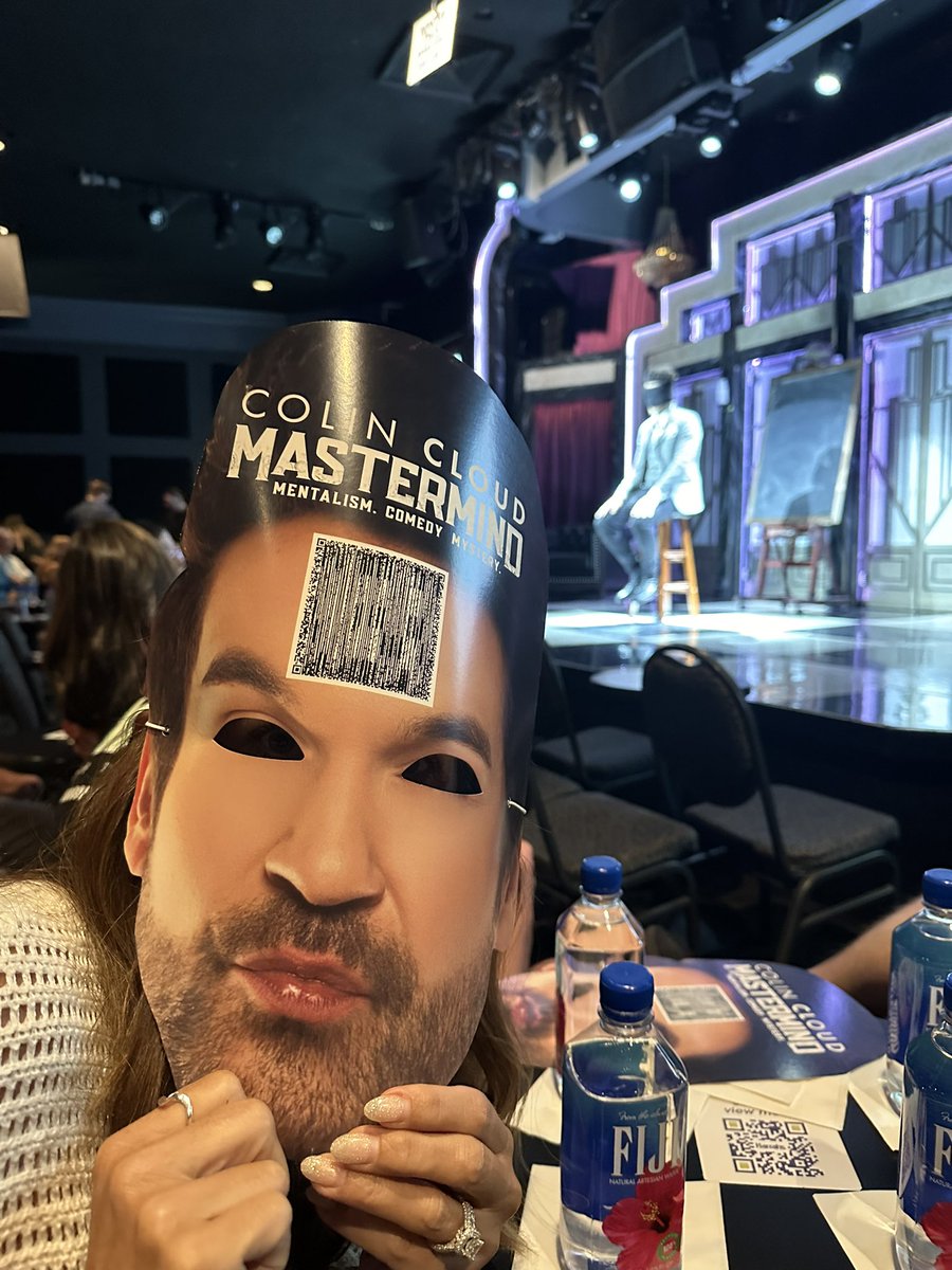 admanchris's tweet photo. Getting ready to see the opening of @Colin_Cloud at @HarrahsVegas   Respond with one word and it will get featured in tonight’s show. https://t.co/WzB2tjQkqC