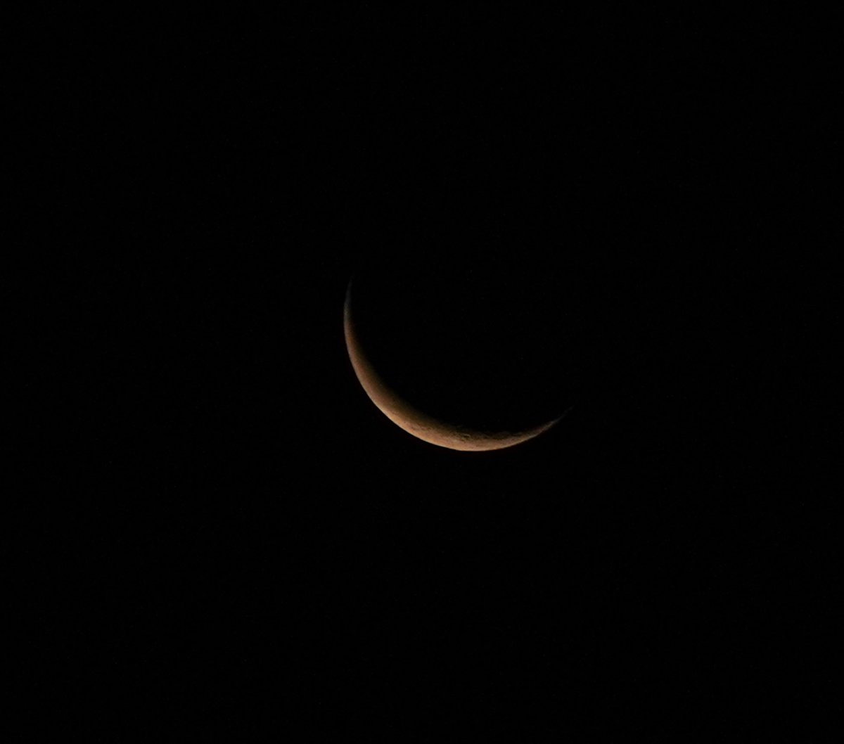 withhaji's tweet photo. دور ترین عشق 🌘 https://t.co/qCH5x6oUXX