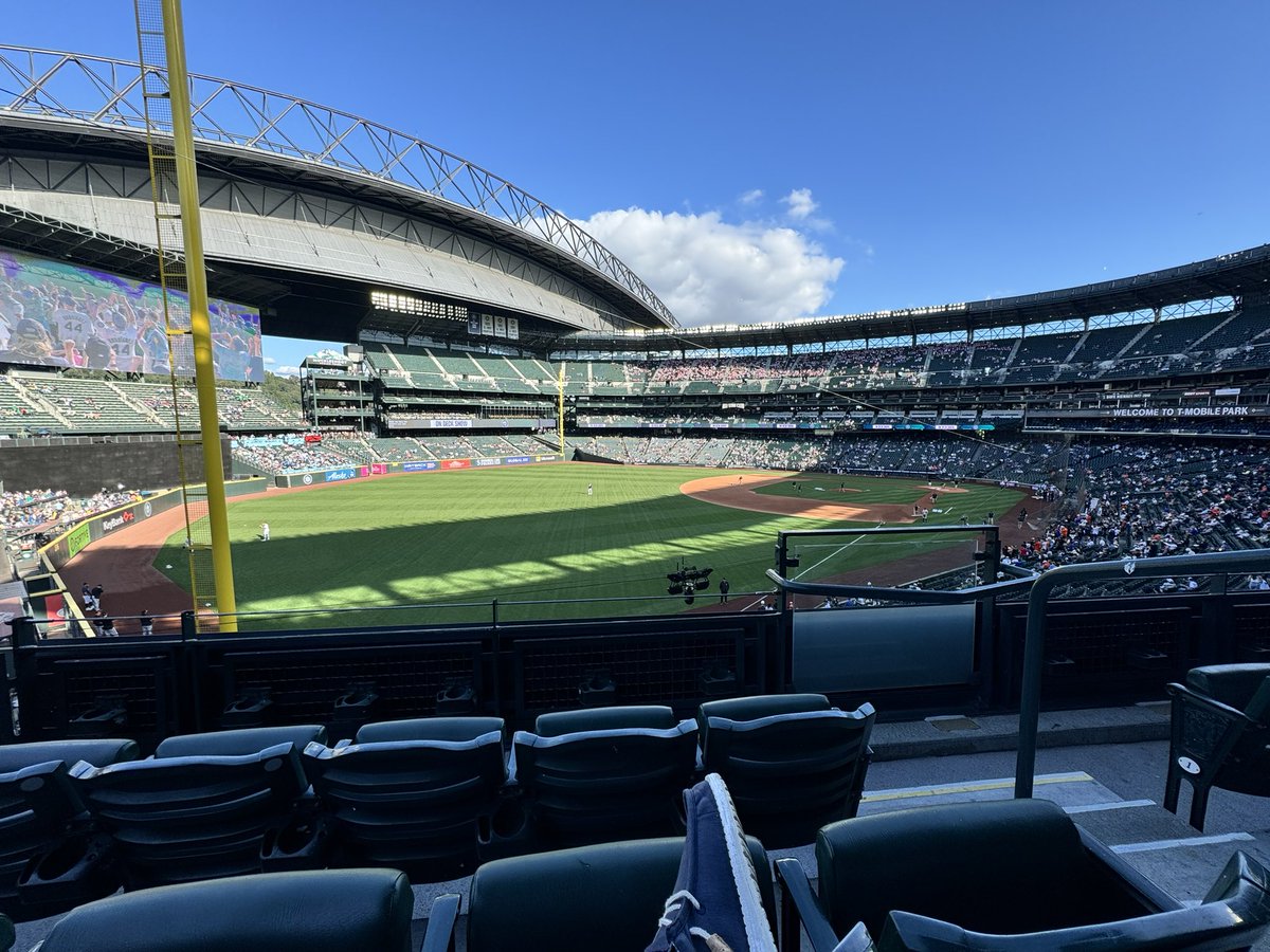 JC_Manaway's tweet photo. Pre-game at the most beautiful scene in the @MLB. #TridentsUp https://t.co/aIRXREXayJ