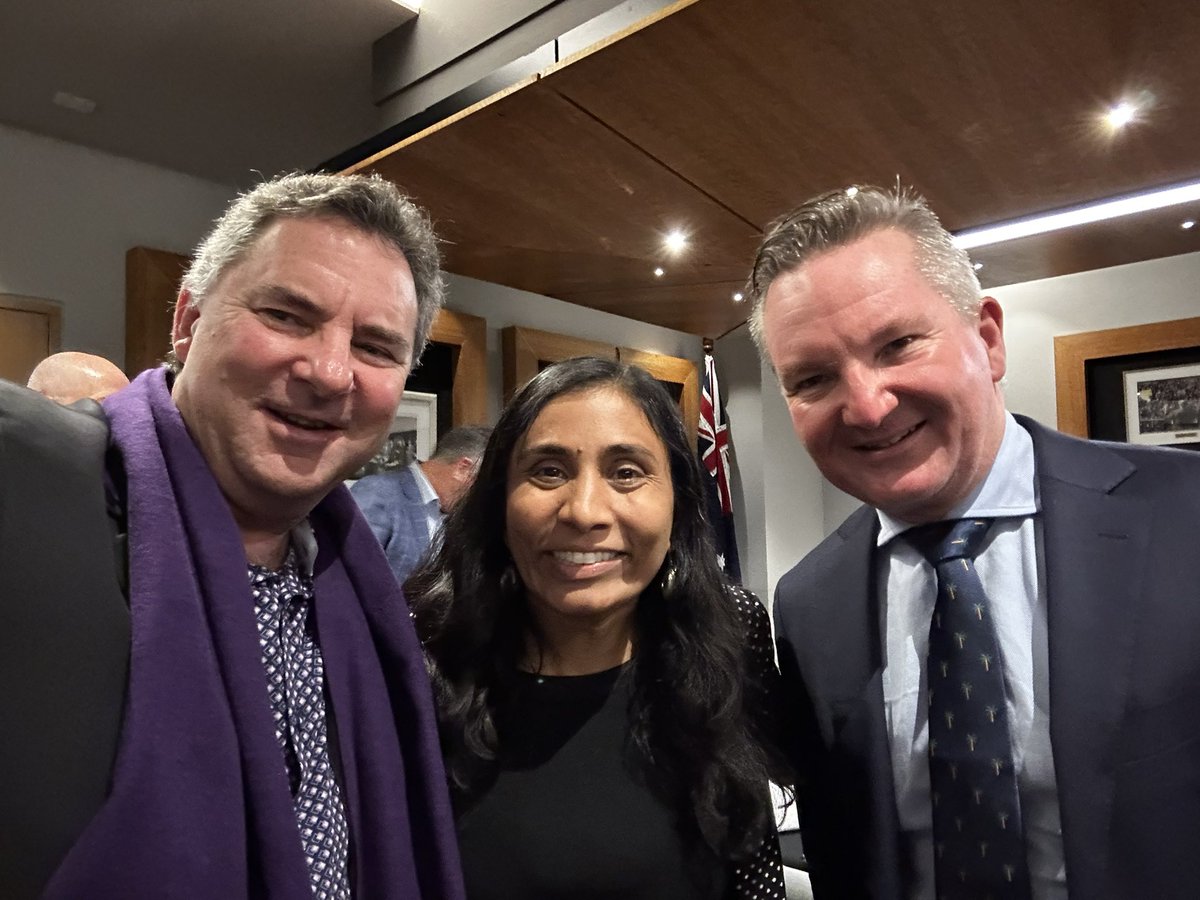 Larry Marshall (@drlarrymarshall) on Twitter photo Great to see more science in politics (instead of politics in science) with STEM professional MP Zaneta Mascarenhas, & to share pathways to reach #NetZero with <a href="/Bowenchris/">Chris Bowen</a> by turning Aussie #InventionToInnovation Great to see more science in politics (instead of politics in science) with STEM professional MP Zaneta Mascarenhas, & to share pathways to reach #NetZero with <a href="/Bowenchris/">Chris Bowen</a> by turning Aussie #InventionToInnovation