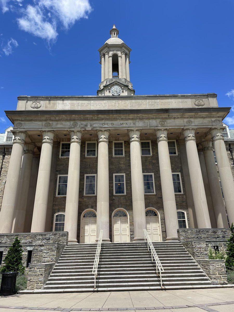 College counselor checking in from <a href="/penn_state/">Penn State</a>  #WeAre