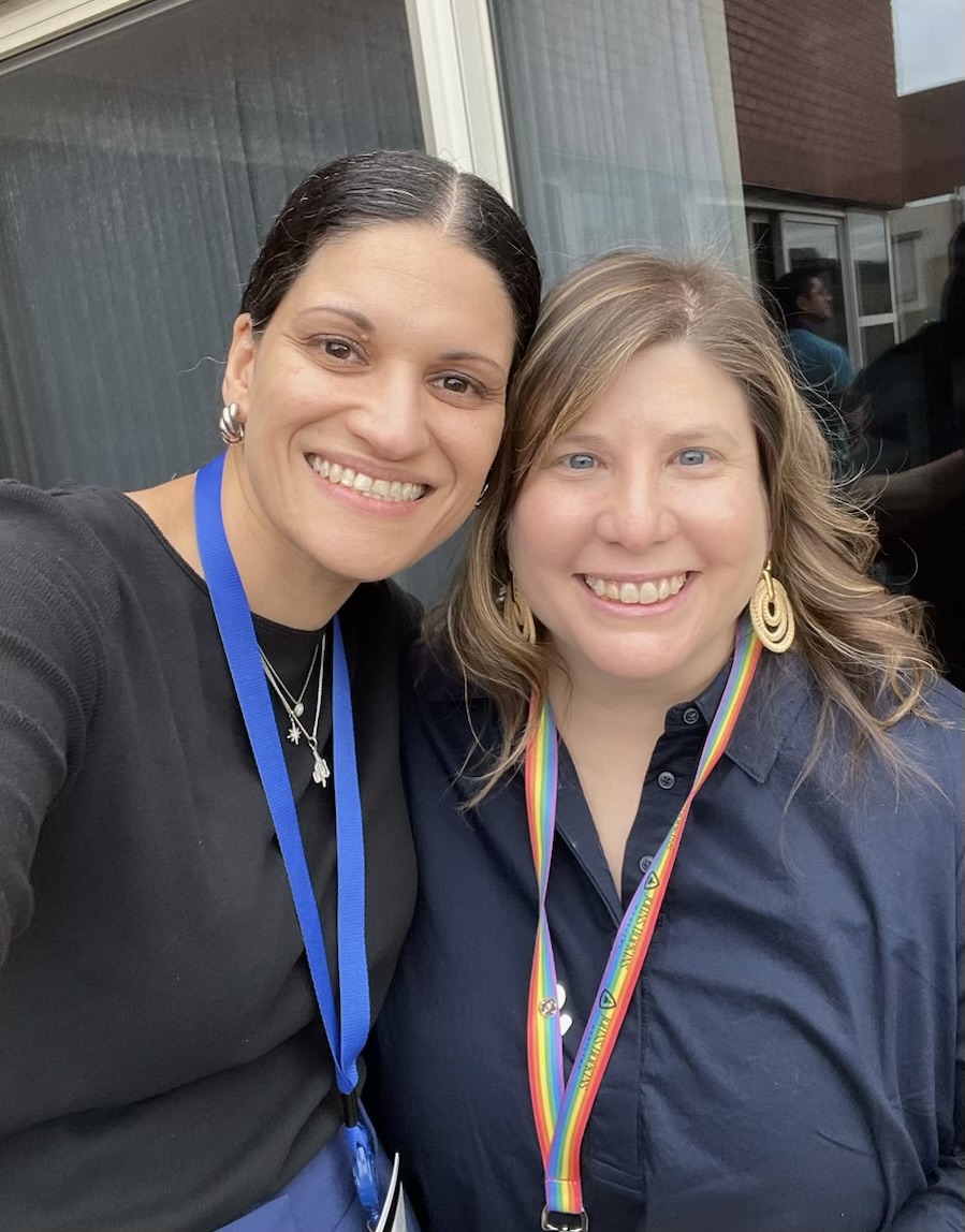 Kristina Montemayor (@kmonty_md) on Twitter photo Could not be more excited to work alongside the incredible <a href="/ChidaNatasha/">Natasha Chida, MD MSPH</a> 🙌 and join as the Senior APD of the <a href="/OslerResidency/">The Osler Medical Residency</a> Grateful for the opportunity to work with our amazing and talented housestaff, patients and the community of Baltimore city. Could not be more excited to work alongside the incredible <a href="/ChidaNatasha/">Natasha Chida, MD MSPH</a> 🙌 and join as the Senior APD of the <a href="/OslerResidency/">The Osler Medical Residency</a> Grateful for the opportunity to work with our amazing and talented housestaff, patients and the community of Baltimore city.