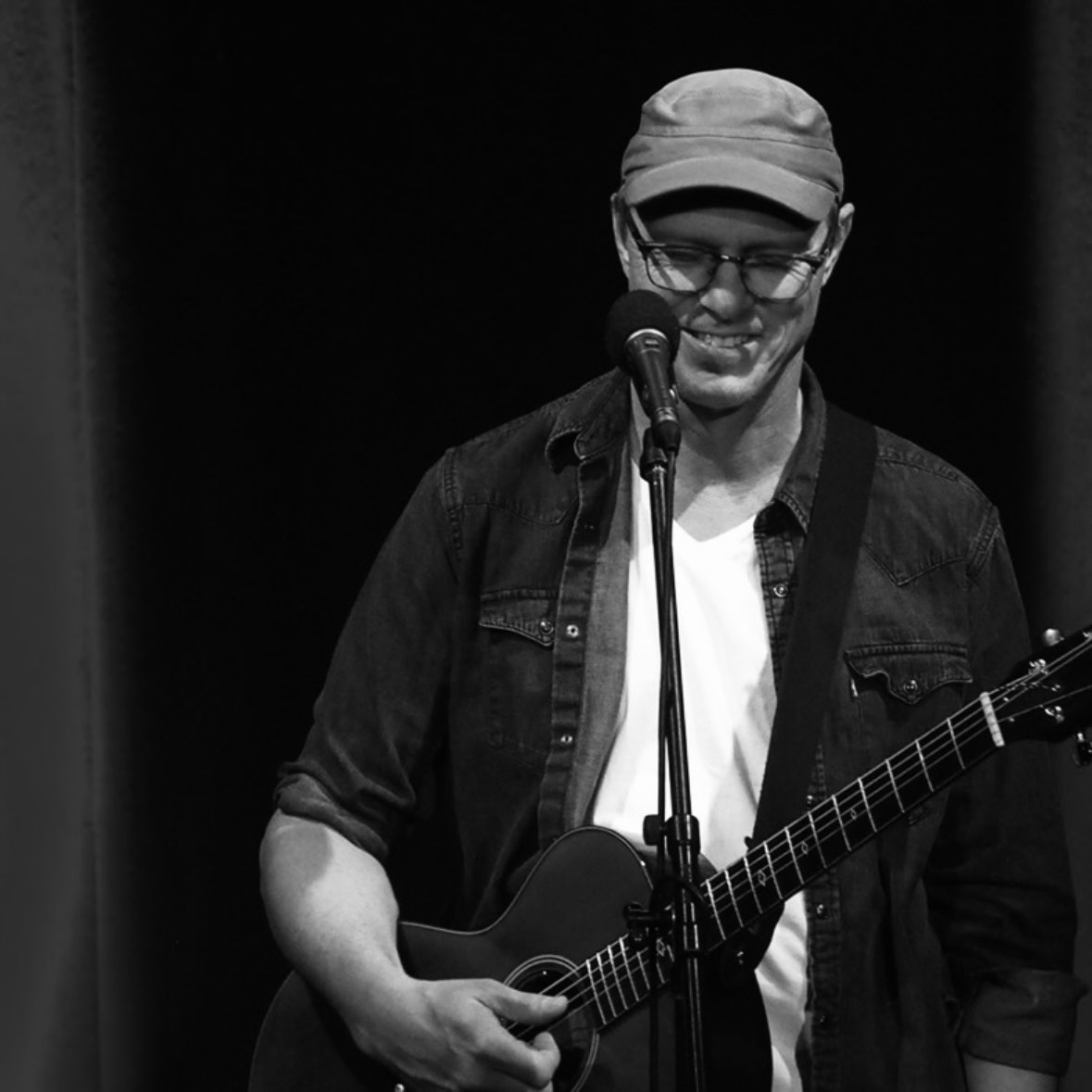 Solo Acoustic next week:  ATLANTA  7/10, Huntsville 7/12, NASHVILLE  7/13 ~ Tickets at song.link/PaulDurham 🙏🏼❤️