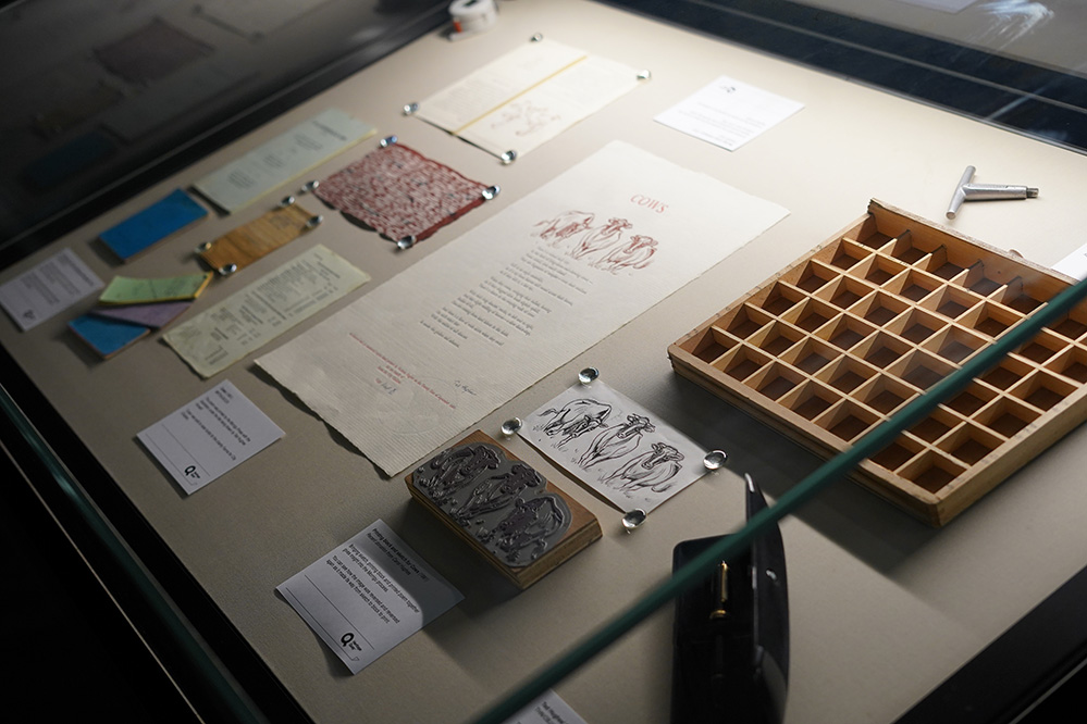 Heritage Quay (@heritage_quay) on Twitter photo Curated by <a href="/HuddersfieldUni/">University of Huddersfield</a>'s brilliant English students, our new exhibition explores the life and work of #TedHughes
This case looks at #printing and publishing - it includes an original sketch and a printing block for Hughes' poem 'Cows' alongside the limited edition print Curated by <a href="/HuddersfieldUni/">University of Huddersfield</a>'s brilliant English students, our new exhibition explores the life and work of #TedHughes
This case looks at #printing and publishing - it includes an original sketch and a printing block for Hughes' poem 'Cows' alongside the limited edition print