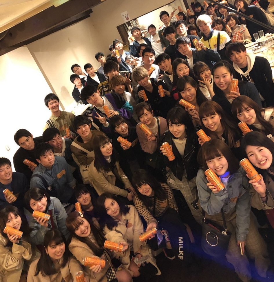 gakusei_commit's tweet image. #関西インカレサークルLemon

〜満員により受付終了〜
7/13(土)、7/20(土)、7/28(日)

〜新歓の日程〜
8/8(木)19:00〜22:00
8/9(金)19:00〜22:00
8/10(土)19:00〜22:00

予約はこちらから⬇
lin.ee/Z7Y6pOO
梅田付近にて40人まで受付中！