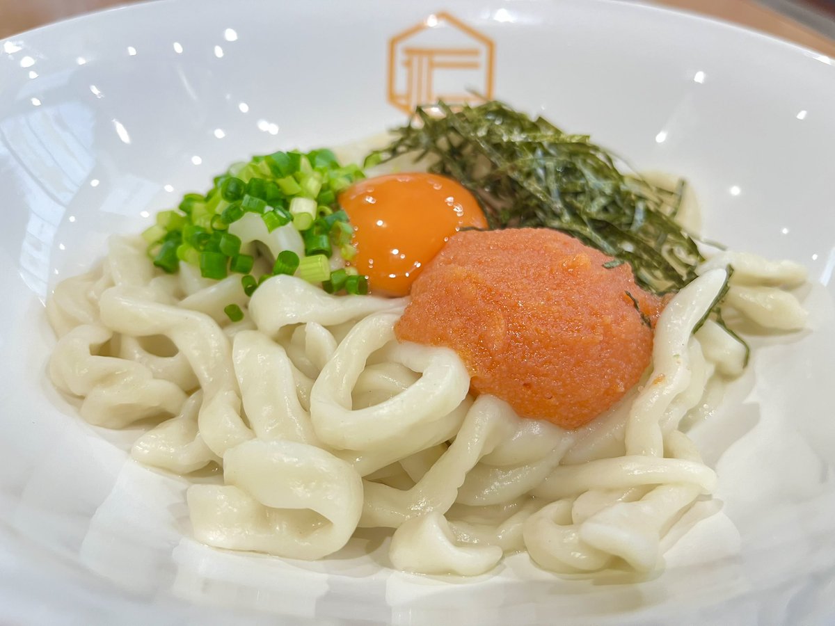 TOCHIGISEIMEN's tweet photo. なんだか今日も蒸し暑い🥵🔥
そんなふ #栃木製麺 の ぶっかけシリーズは
いかがでしょうか😊💕

種類も多数ご用意しております💁‍♀️
皆様のお越しをお待ちしております！
#栃木県 #栃木市 #蔵の街とちぎ #テイクアウト #うどん #まぜうどん https://t.co/MW0cb1K9Gt