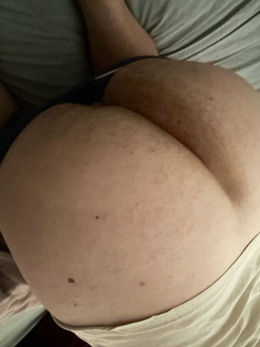 Work my asshole open wider https://t.co/h1vgLADig2