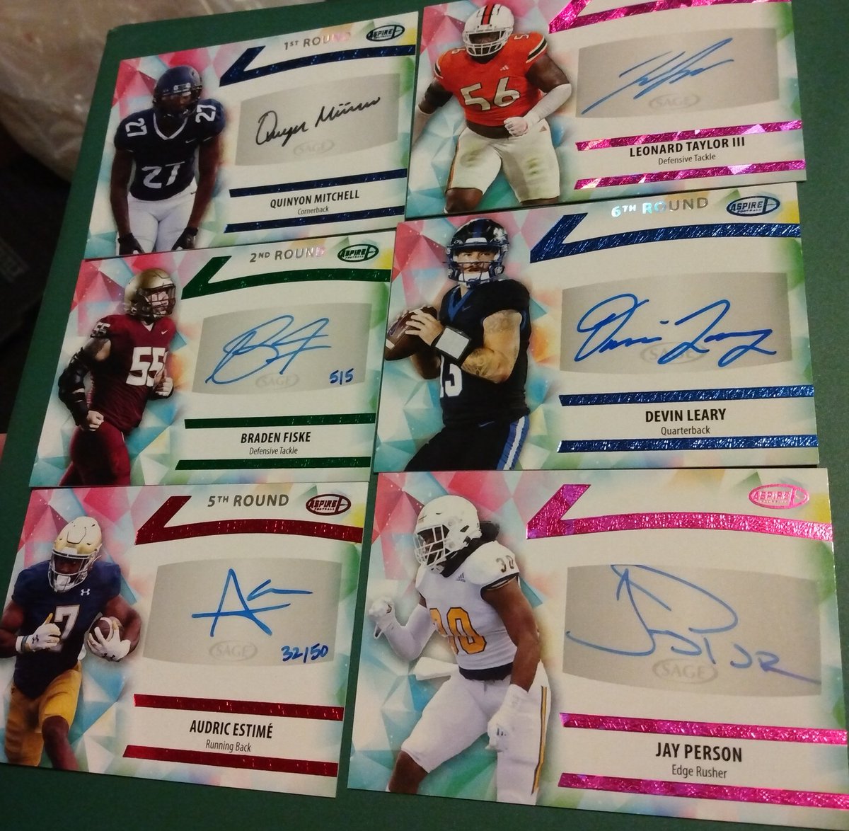 Check out the shiny goodness from <a href="/GoGTSLive/">Go GTS Live</a> and <a href="/SAGECards/">SAGE Collectibles</a> !! Thanks guys!!#thehobby #SageAspire
