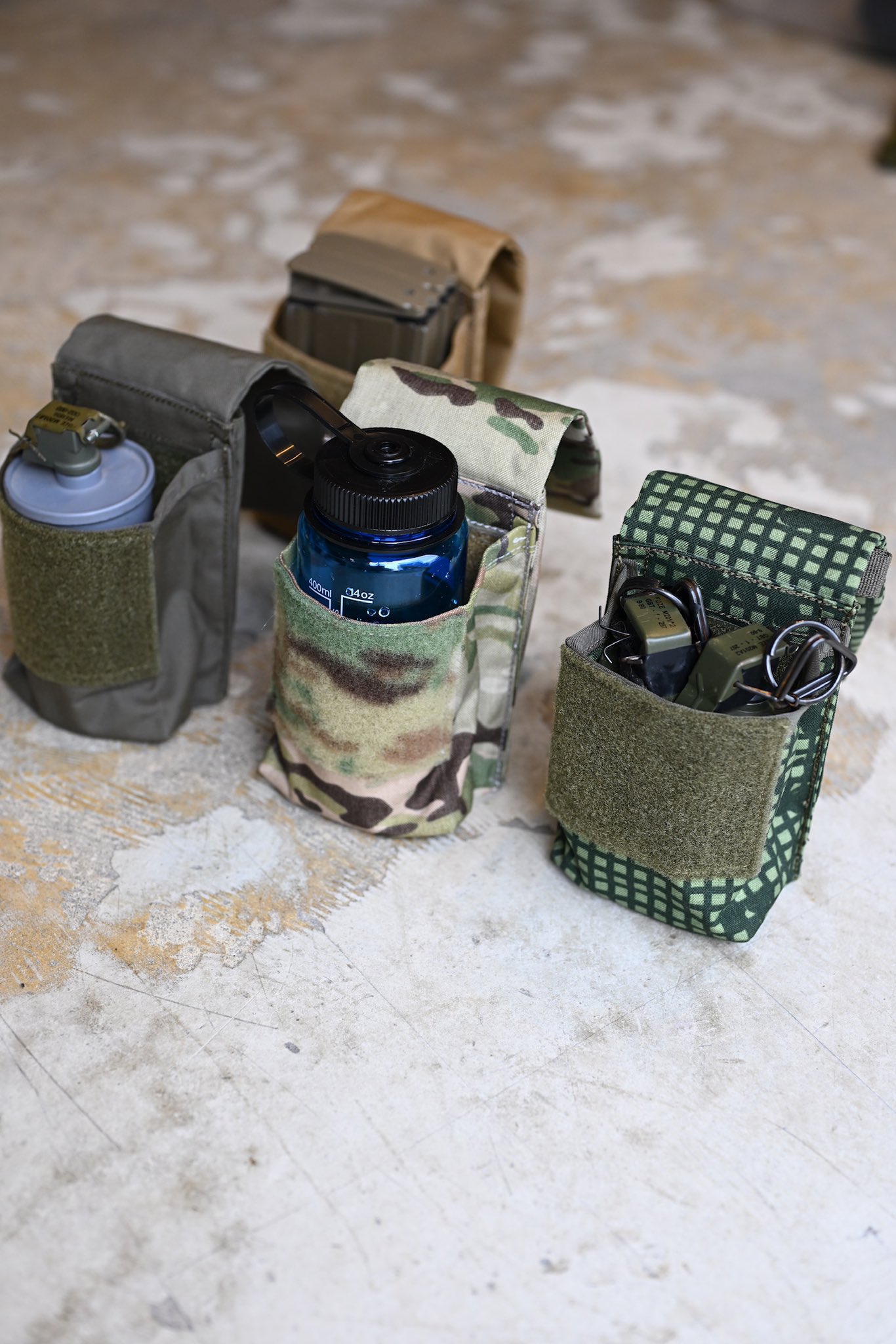 x115xTaylor LAYER UTILITY MAG POUCH Pouch