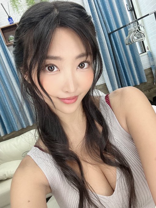 本日の撮影の私❤️ https://t.co/nV2XMirc5p