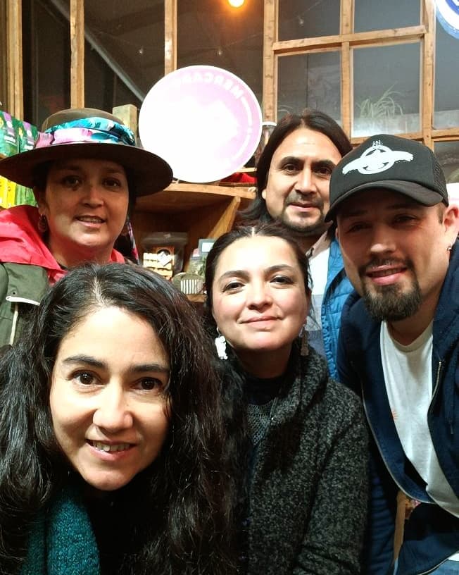 Fachantü, kümeke che iñchiñ 💚 

Lamngen faby Lefiman, lamngen Marlen Catril, lamngen Anahí Mariluan y peñi Juan Huincabal.