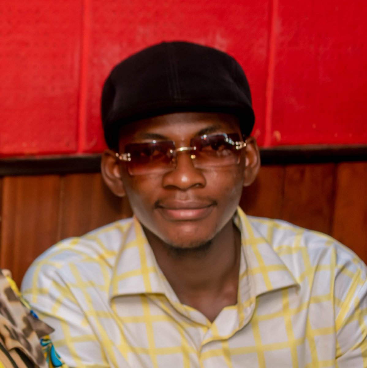 L'objectif commun assigné par l'accord tacite de tous les congolais 🇨🇩🇨🇩 paraît pour autant clair : « le bien être individuel et collectif dans la maison Congo » l'ensemble des stratégies politiques devrait converger vers cet unique but dans l'esprit de tout dirigeant congolais.