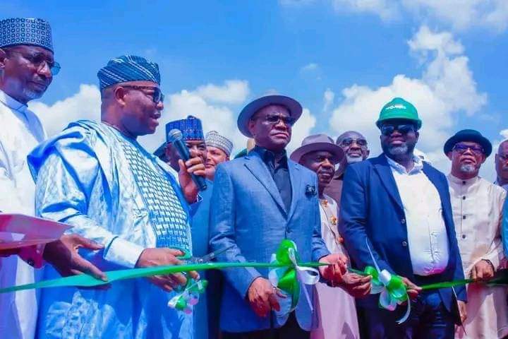 fctministerwike's tweet photo. FCT: Kugbo bus terminal will reduce insecurity – Wike

https://t.co/dAEPKSG4dI https://t.co/P43T0GaymZ