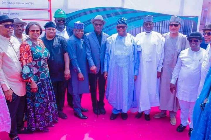 fctministerwike's tweet photo. FCT: Kugbo bus terminal will reduce insecurity – Wike

https://t.co/dAEPKSG4dI https://t.co/P43T0GaymZ