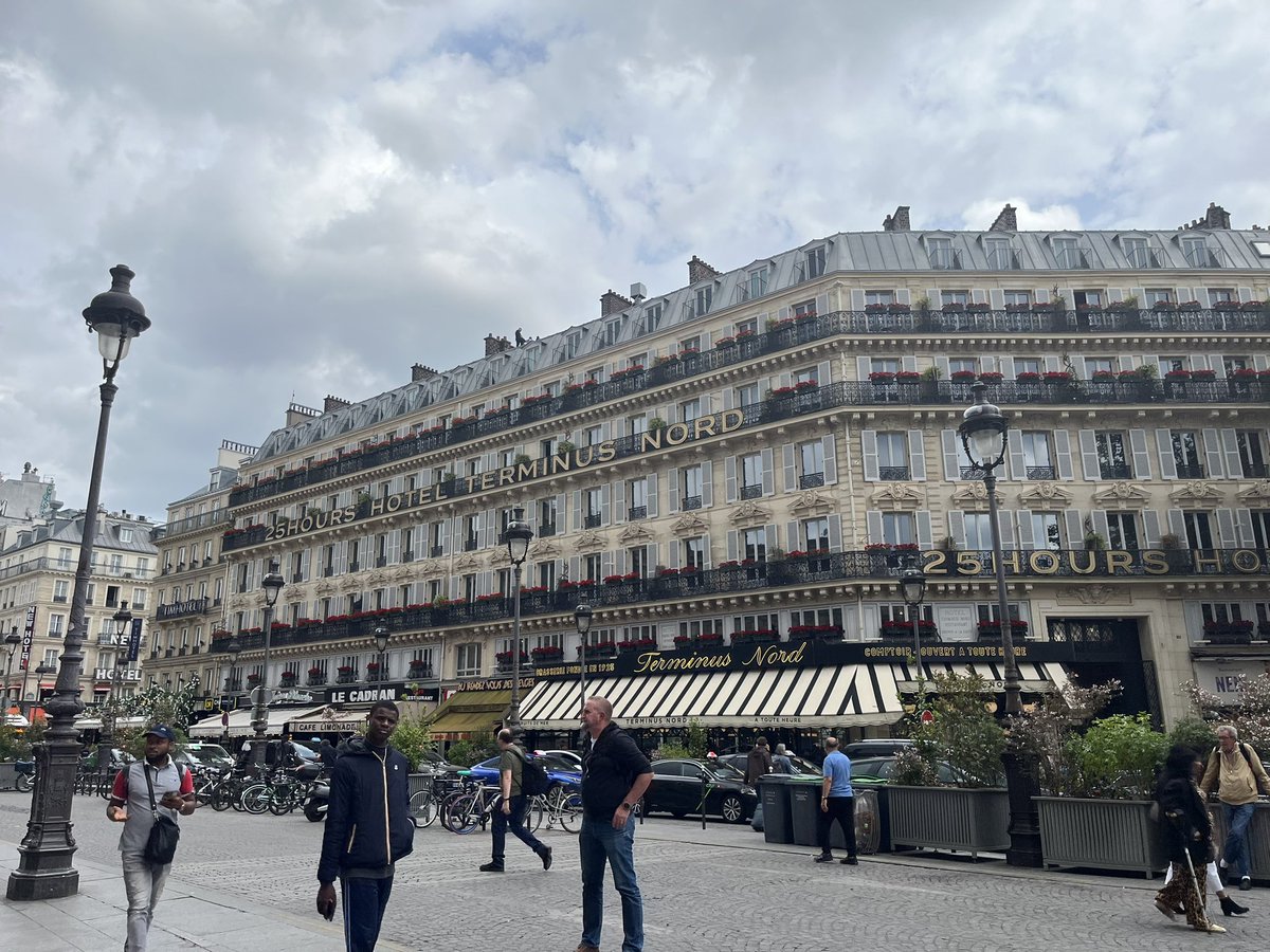 Daniel Edmiston tweet media