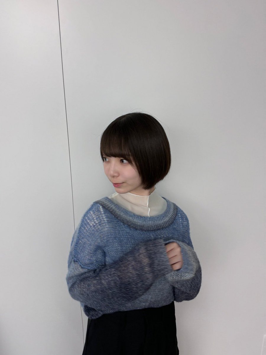 chococo27keyaki's tweet photo. ひなた坂ライブ1日目参戦します！！
りなしの髪型が可愛くてライブ前に美容院で同じ長さに切ってもらった🫶 https://t.co/mjSIBnzoEH