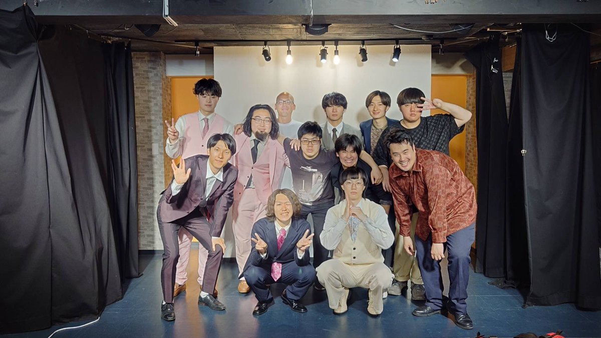 「歩くような速さで」同期ライブありがとうございました！
漫才一本コント一本やりましたが、ライブのアンケートで、エニーバニーはコントやらない方がいいかもって書かれてました。
勉強になりました！ありがとうございました！