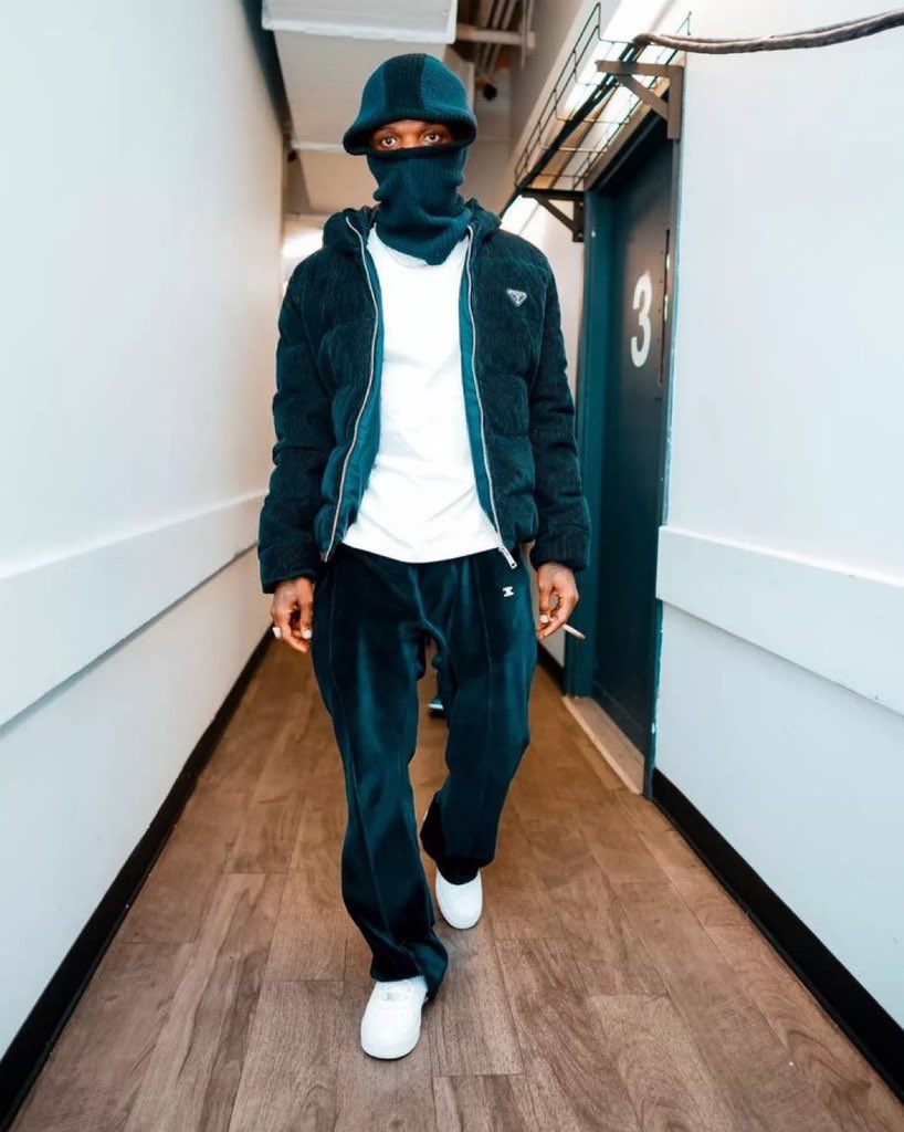 XtraUgly_'s tweet photo. FC Let’s Do a Wizkid’s Thread Comment With Any Wizkid’s Picture In Your Gallery ❤️🦅 https://t.co/glM50DTrnW