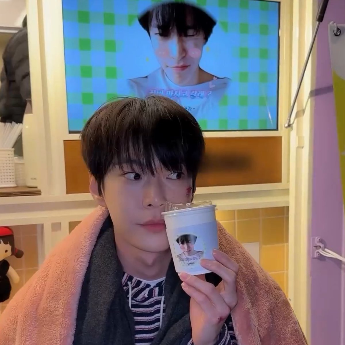 ʚ alyn ✿𓈒 ɞ tweet media