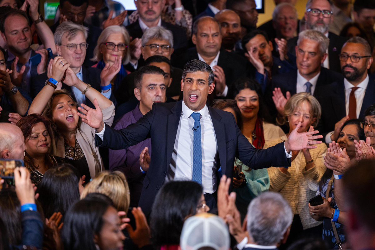 Rishi Sunak tweet media