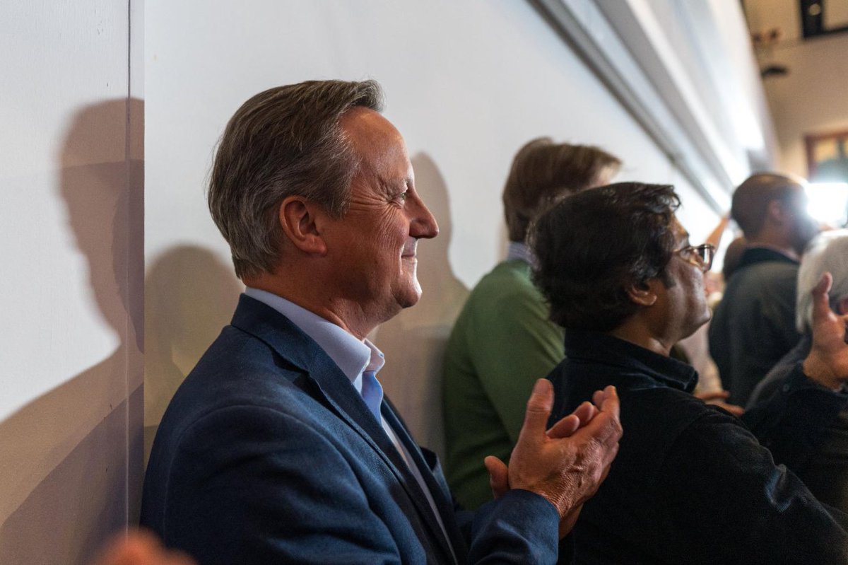 Rishi Sunak tweet media