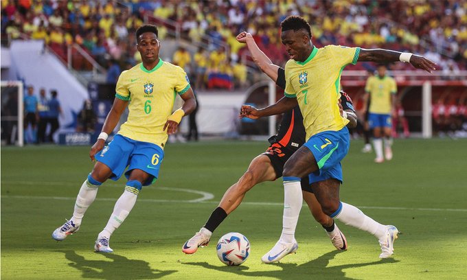 কলম্বিয়ার বিপক্ষে ড্র করে শেষ আটে ব্রাজিল