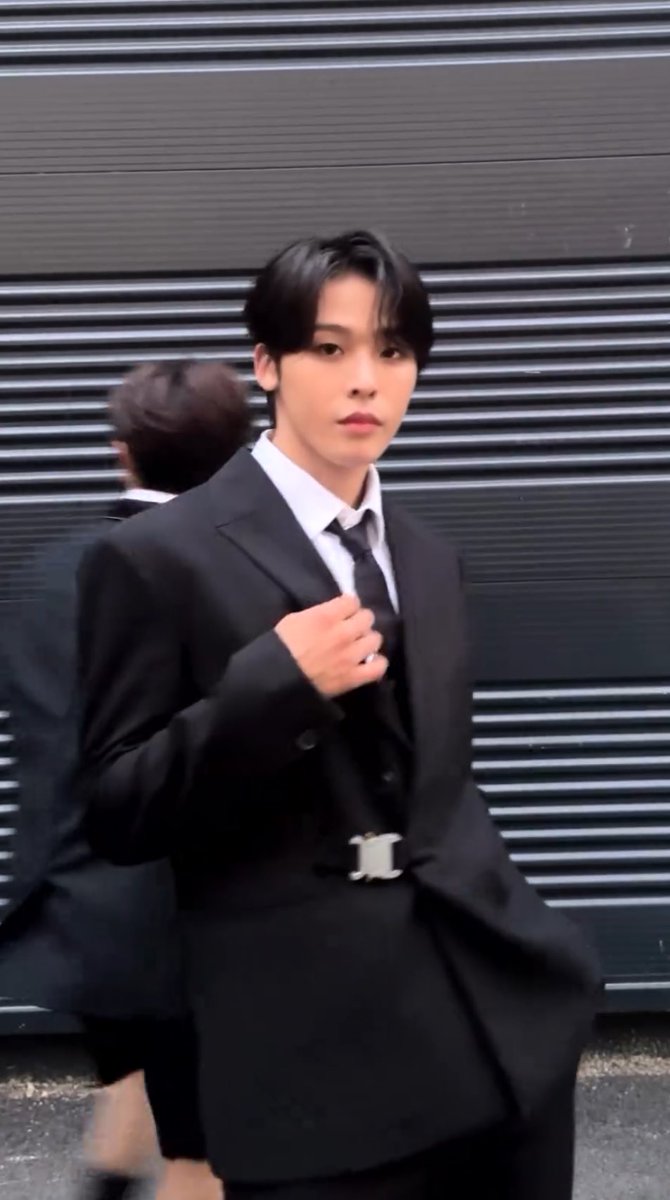 리쿠 수트폼이 ㄴㅁ좋음..