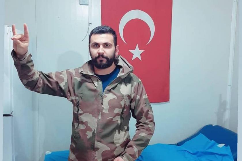 Bir futbol maçı sonrası, oyunculardan birinin bozkurt işareti yapması üzerine size neden onlarla yan ya durmadığımı kısaca bugüne kadar bozkurt işaretini yapan kişilerden bazılarını göstererek anlatmaya çalışacağım
İzmir'de HDP binasını basıp Deniz Poyraz'ın katili Onur Gencer