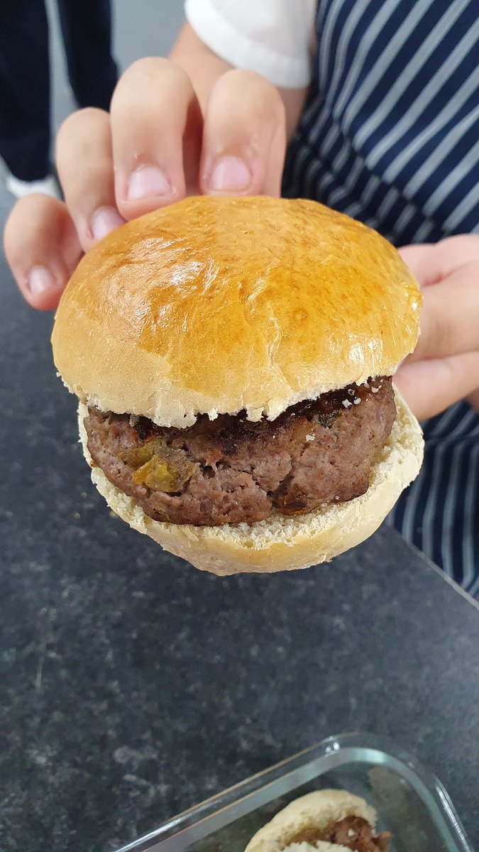 BthccFood's tweet photo. Some amazing burgers from Year 9 last week, including homemade burger buns! 😋 #FoodEdToday @bthcc_college https://t.co/sEKOOVIWJm