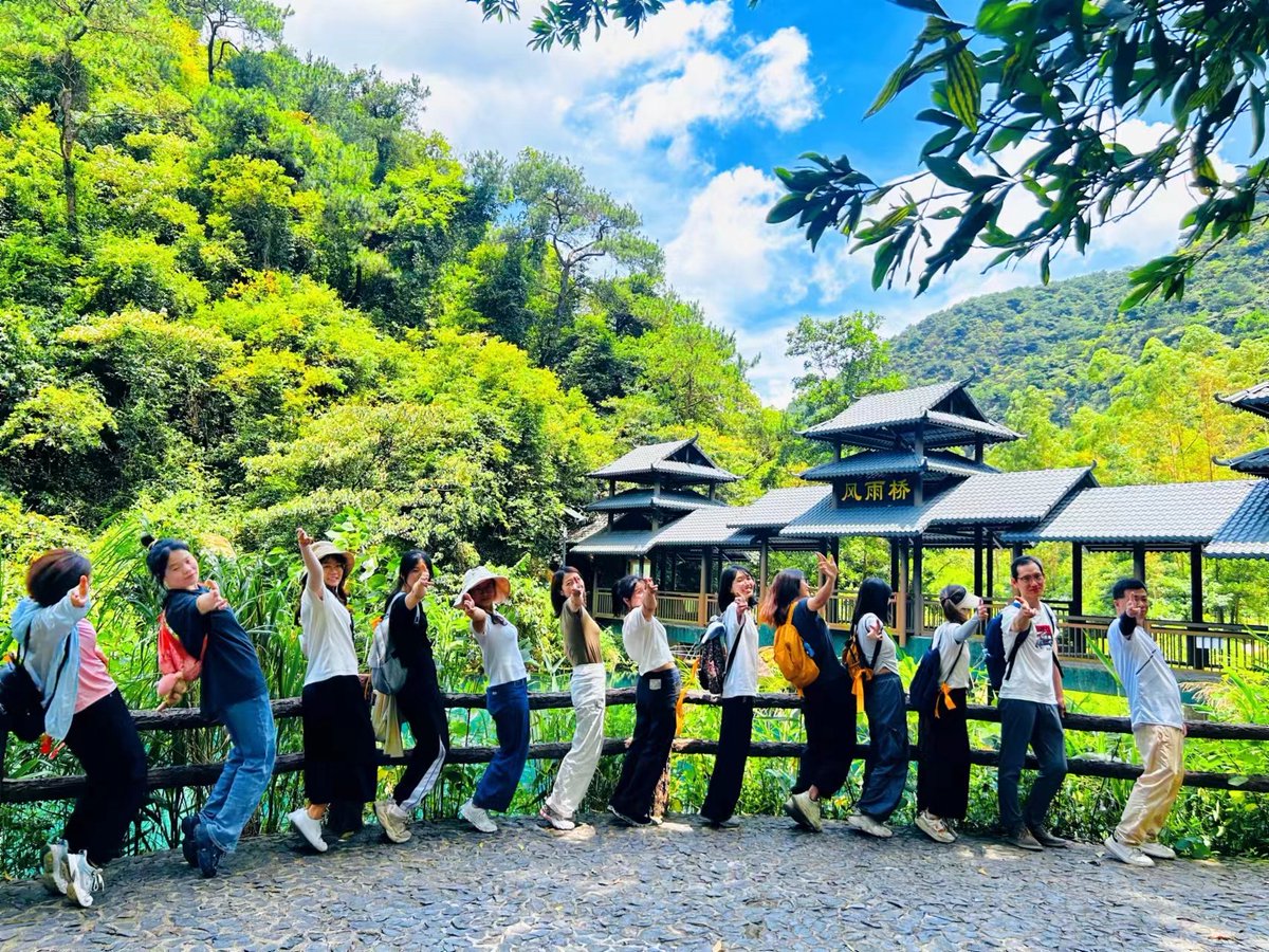 KoedaLtd's tweet photo. When was the last time your company organized a fun bonding experience?💡 My company surprised us all with an out-of-office team building retreat last month. https://t.co/Yh6lt1gKgm