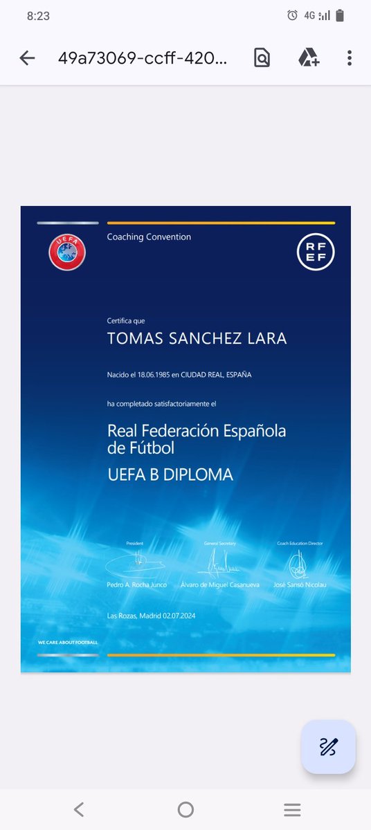 Tomisl9's tweet image. Recién acabado!! Vamos a por el UEFA A!!
