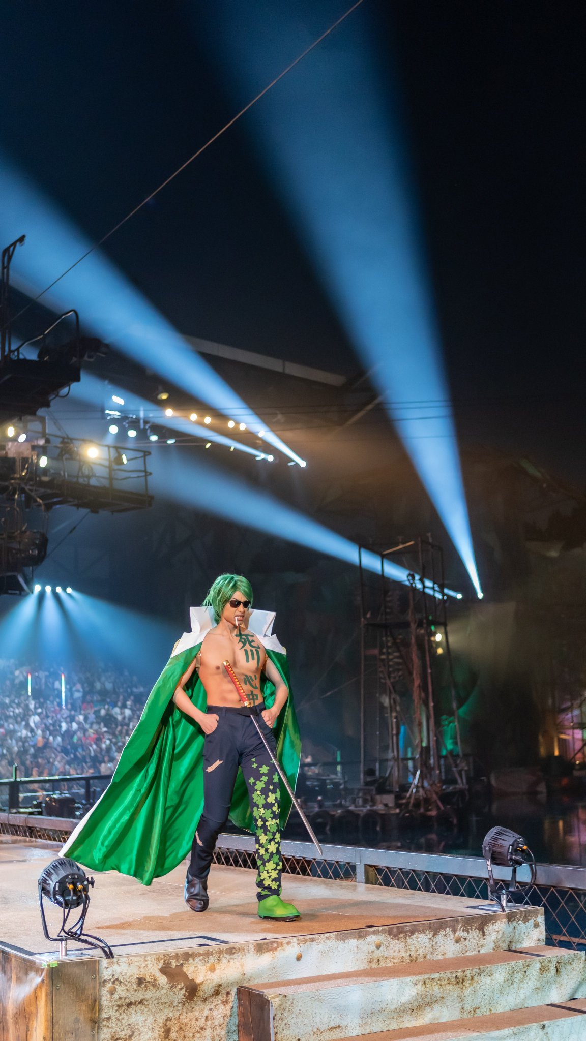 GRj-H_NbcAAcGMS.jpg:large