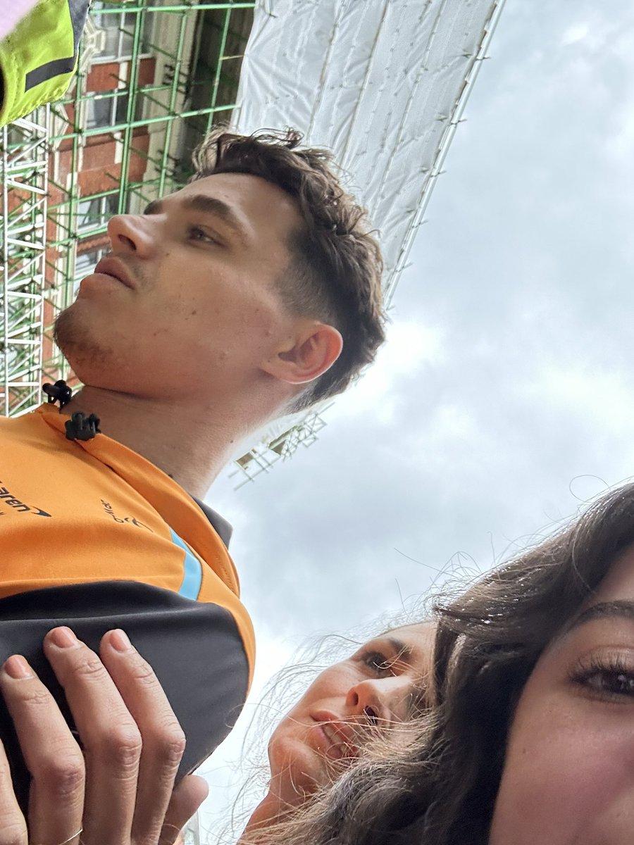 bella ⏾ tweet media