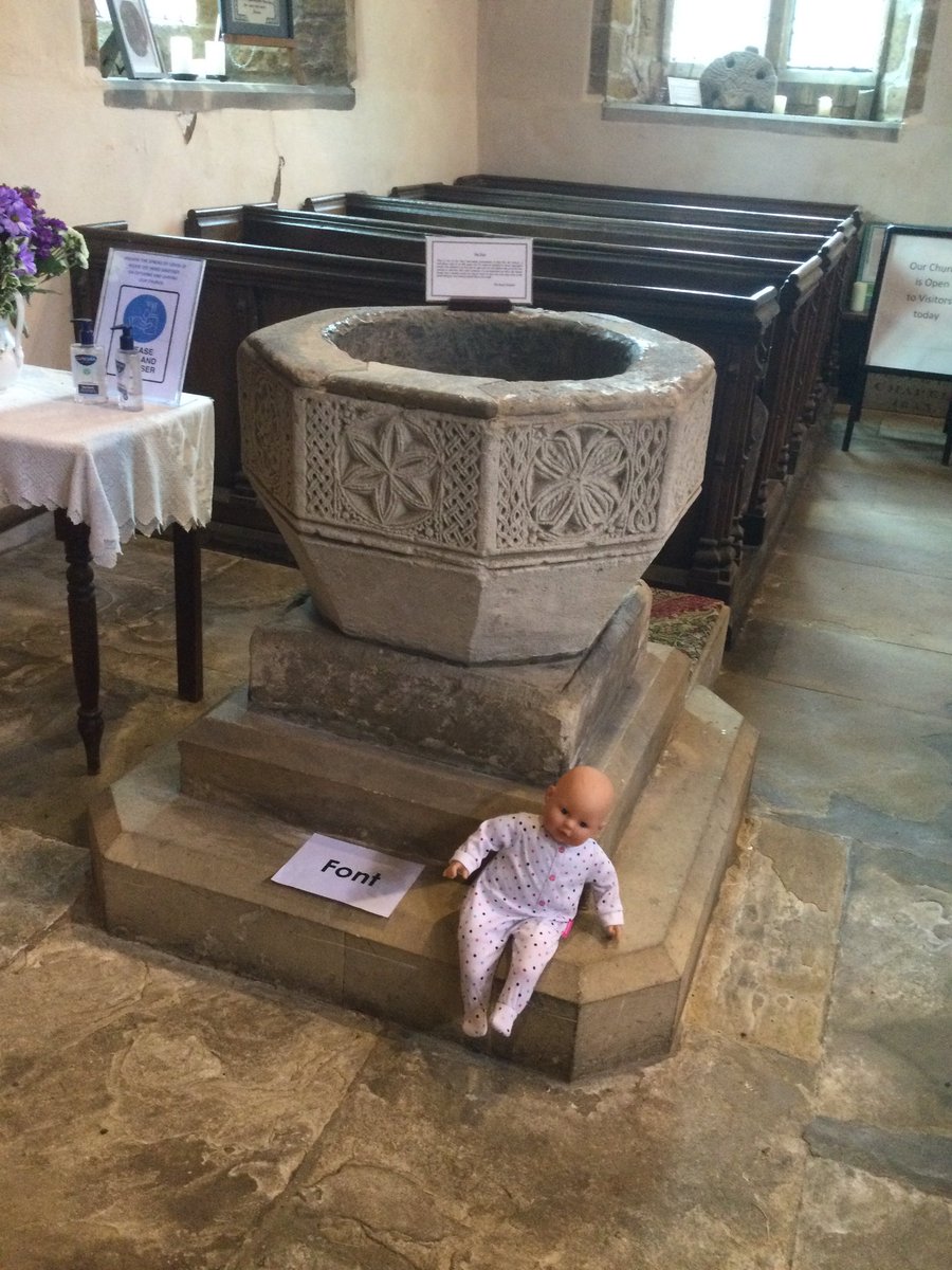 The ladybird class visited our local church today on our Welly Walk. Reverend Katrina showed us all the interesting artefacts that make the church special. We had lots of questions that Reverend Katrina answered for us!