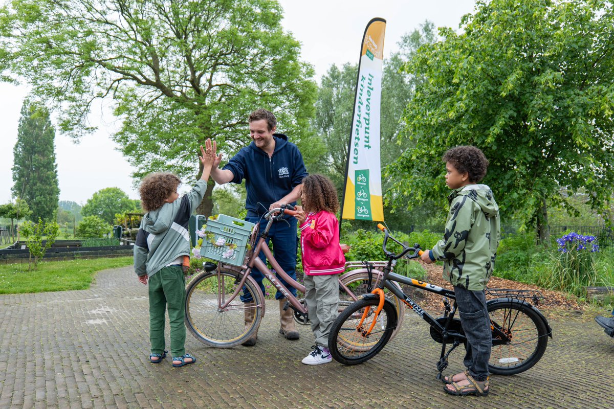 Wat een geweldige eindstand! Er zijn dit jaar meer dan 700 kinderfietsen ingeleverd 🎊 dat betekent dat er ook 700+ kinderen een opgeknapte fiets krijgen. 

Ontzettend bedankt aan iedereen die heeft bijgedragen aan dit mooie resultaat!