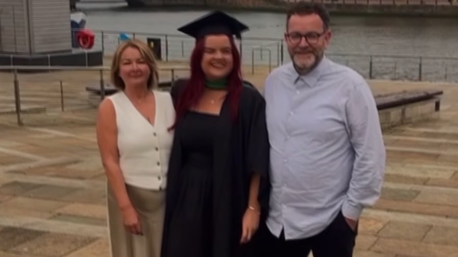 The Technology Dept (@stmarysderrytd) on Twitter photo 👩🏻🎓🤩Congratulations Bebhlinn McIntryre BSc First Class Honours in Civil Engineering <a href="/UlsterUni/">Ulster University</a> and the Fitzpatrick Memorial Prize for her dissertation being the highest mark! #STEMgirl <a href="/SaintMarysDerry/">St Mary's College</a> 🤩👩🏻🎓 👩🏻🎓🤩Congratulations Bebhlinn McIntryre BSc First Class Honours in Civil Engineering <a href="/UlsterUni/">Ulster University</a> and the Fitzpatrick Memorial Prize for her dissertation being the highest mark! #STEMgirl <a href="/SaintMarysDerry/">St Mary's College</a> 🤩👩🏻🎓