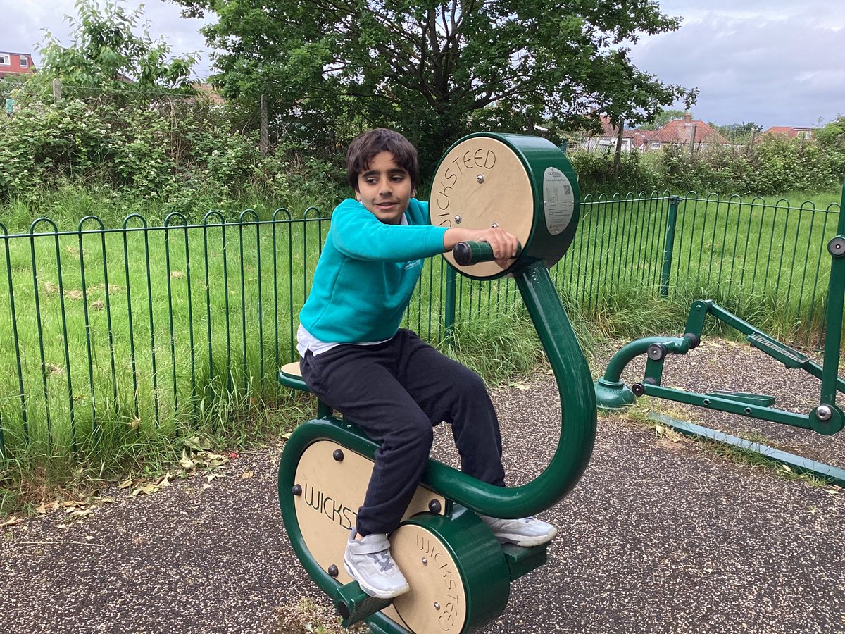 WoodlandsHarrow's tweet photo. As part of our summer topic ‘Lets get physical ‘ Cedar class visited the local park gym area. All children really enjoyed different forms of exercise   like climbing, running, using gym equipment. Well done everyone. 🏃🏽‍♀️🏃🏽‍♂️ #letsgetphysical #physicaleducation #sen #harrow https://t.co/AviDDLAjHD