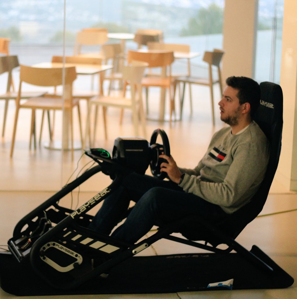 GamingOxygen's tweet image. ¿Es el momento de darle un giro a tu setup? ¿Quieres llevarlo a otro nivel? ✅

Hazlo con #Playseat y #Arozzi, ahora con un 10% de descuento con el código: OXYGEN10, durante #OWNValencia 💪

👉 shop.oxygengaming.es