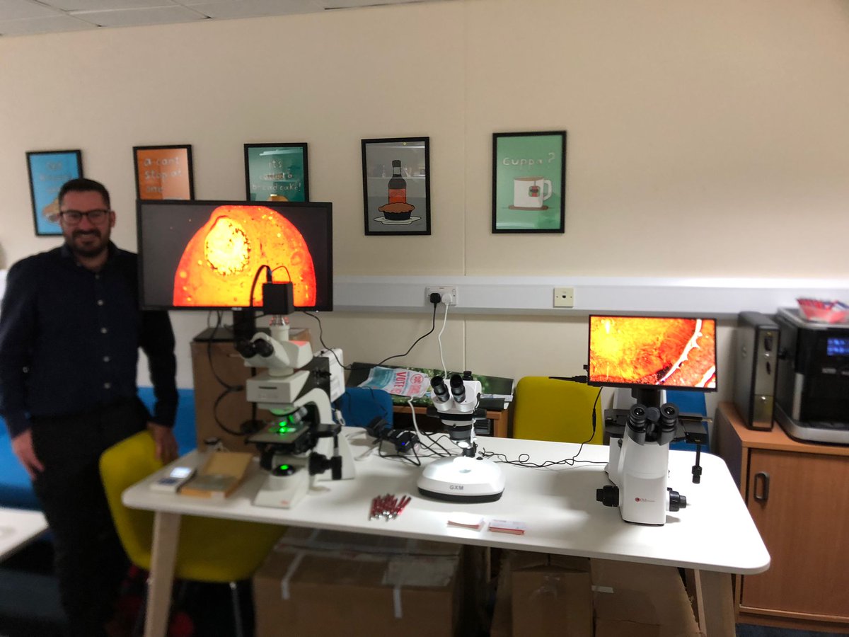 This morning we had the chance to try some of the microscopes from GT Vision during coffee morning!