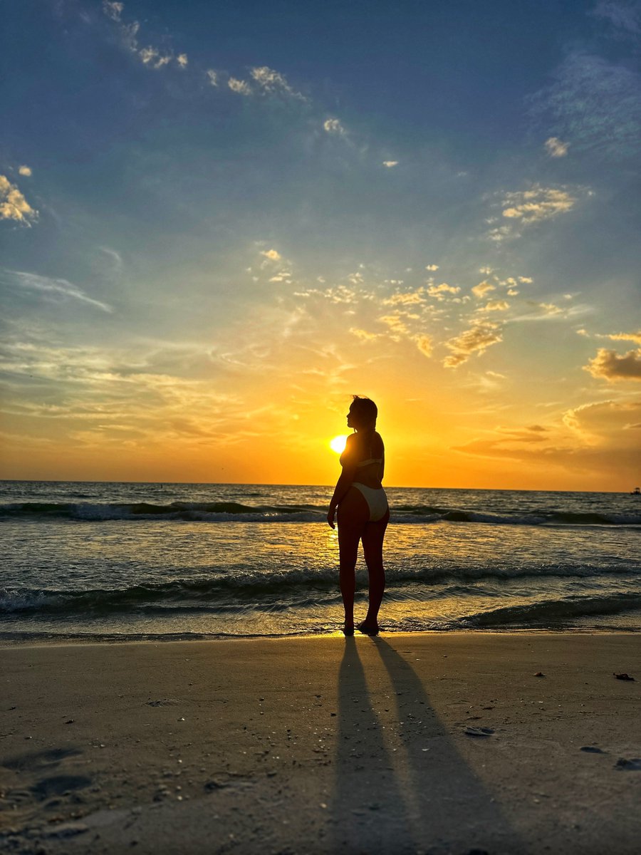 🅽🅴🆁🅳🆈 tweet media