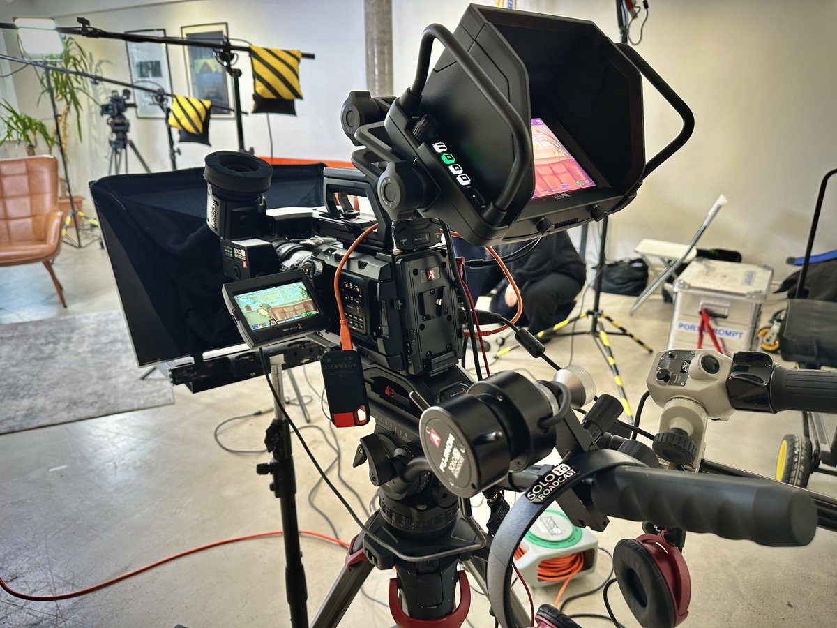 TomSykesUK's tweet image. Another #multicamera shoot in London today with @solo16broadcast for a new client.
