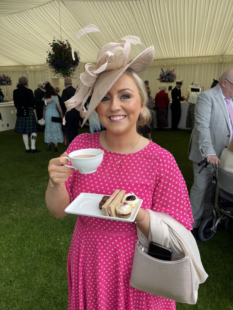 I was delighted to attend the Royal Garden Party at the Palace of Holyroodhouse yesterday. What a special occasion 💗☕️