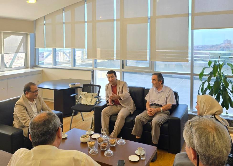 ALFRAGANUSLIVE's tweet photo. TURKIYA | HAMKORLIK

Shu kunlarda Alfraganus universitetining Ijtimoiy fanlar fakulteti dekani Muhamedov Asror Asadovich Turkiyaning Istanbul shahrida xizmat safarida bo’lib turibdi. https://t.co/jXgN4iIoCa