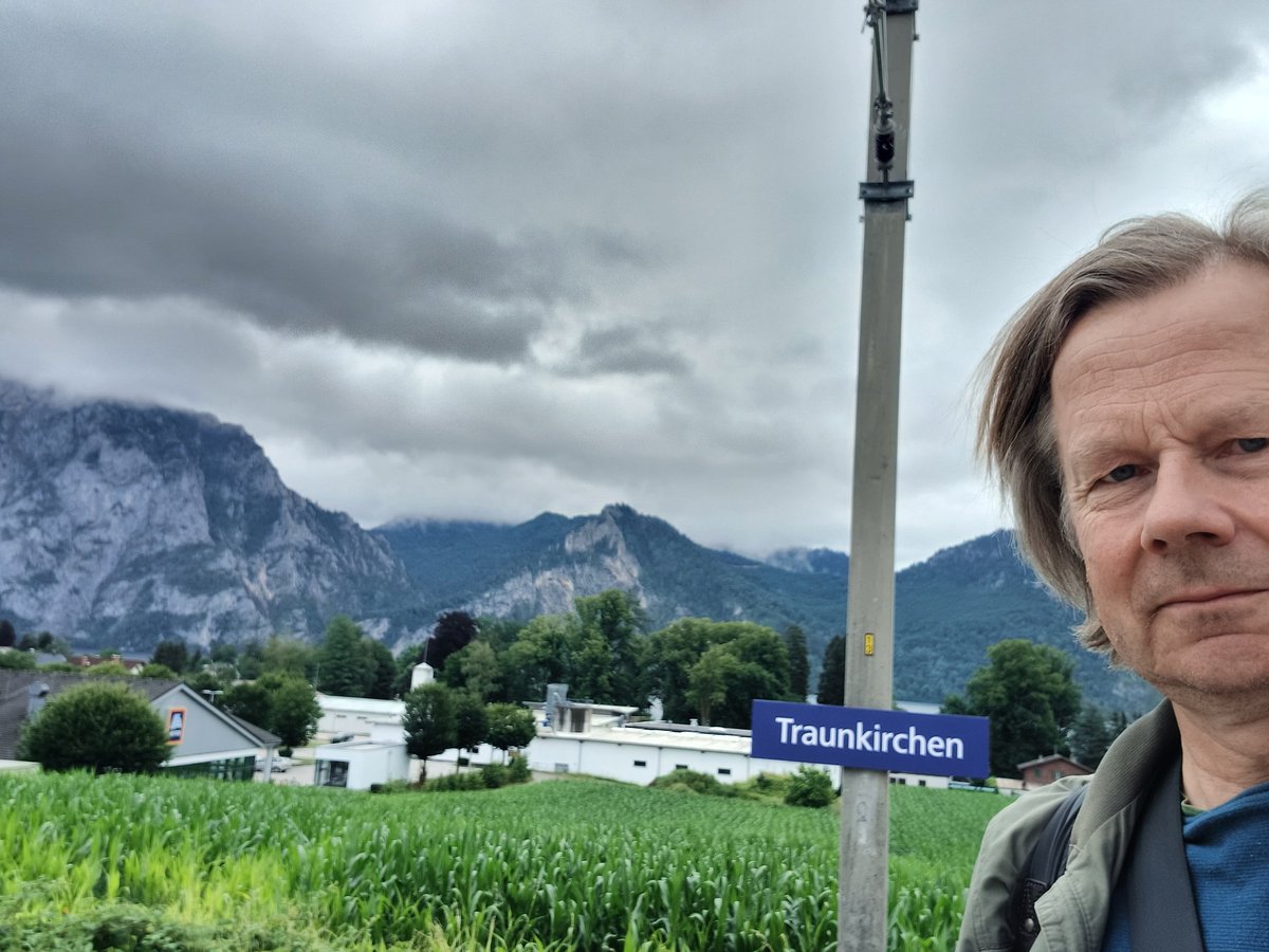 On the way to <a href="/woodpop/">Emma Wood</a> Wood Police lab! #woodconstruction #wood #bioeconomy ps Nightjet from Brussels to Austria was great!