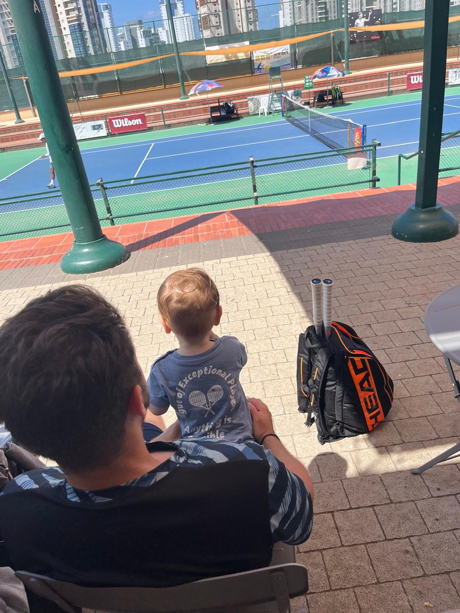 There's nothing better than spending quality time with my little future hero 🦸‍♂️ 

He doesn't quite understand the rules of tennis yet, but he's already showing interest.

For those new to trading, it's the same. Sometimes, it's better to watch and learn before jumping in 🐸