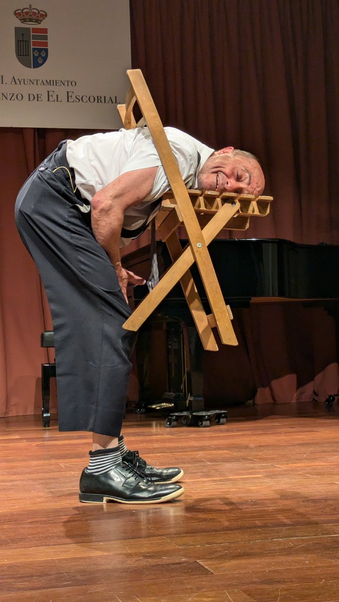 Pepe Villuela en los cursos de verano de San Lorenzo de El Escorial
<a href="/fundacionucm/">Fundación Complutense</a> <a href="/aytosanlorenzo/">Ayto. San Lorenzo</a>