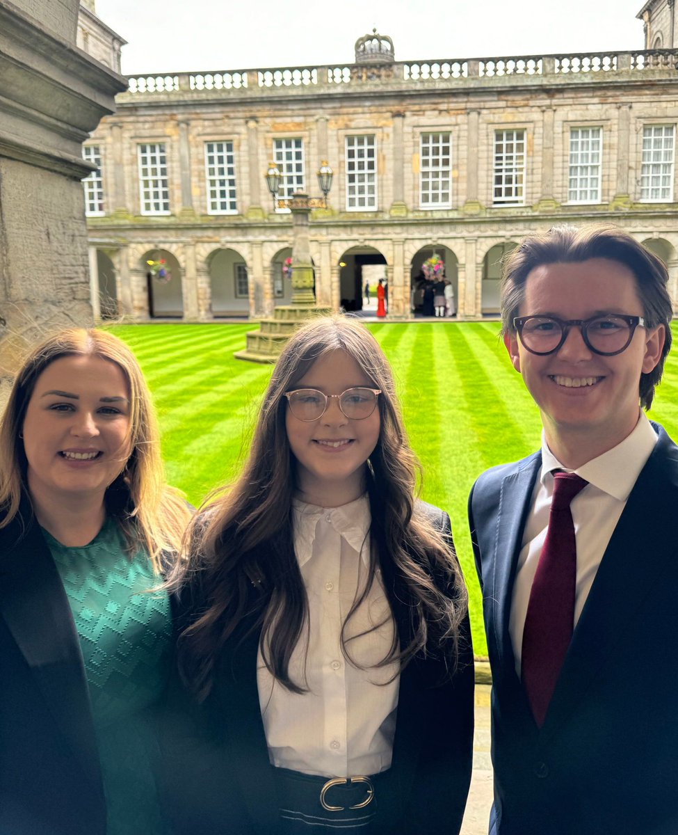 cssf_uk's tweet photo. We were delighted to attend a reception at Holyroodhouse yesterday, celebrating Scottish literacy.

Alyx, a finalist in our 2023 What You Will competition, joined the Head of Coram Shakespeare Schools Foundation at the event and performed her shortlisted speech for The Queen. https://t.co/iJVaxSkaAL