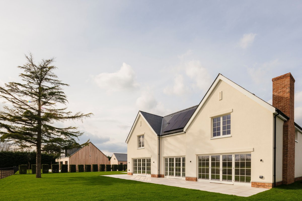 THE FARMHOUSE.
A key decision in the development plan for the Lodge Farm site has been to designate one of the houses with a more traditional style and materials, paying homage to the rural residential buildings of the past. #planningstrategy #ruralarchitecture #spiritoftheplace