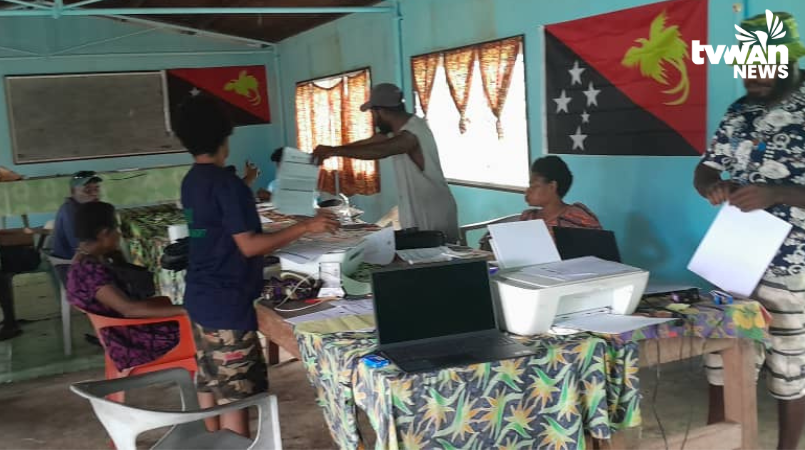 tvwanonline's tweet photo. #LocalNews East New Britain province has become the first province to complete the enumeration for the National Census and the province has commenced data entry as of Monday, 1st of July.
To read more: https://t.co/B09LhiOauH
#ENBCensus #PapuaNewGuinea #PNG #LoopPNG #LoopNews https://t.co/VJZrChfzF6