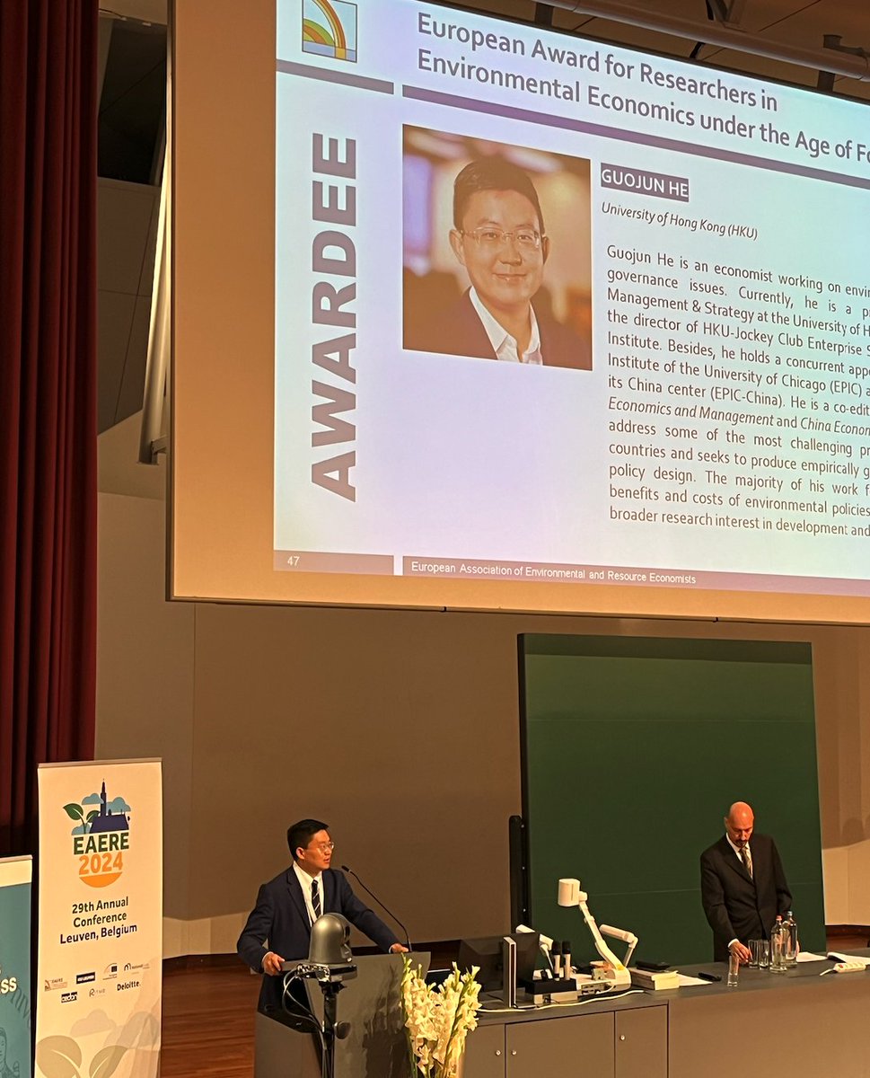 EAERE (@eaere_envecon) on Twitter photo And the 2024 European Award for Researchers in Environmental Economics under the Age of Forty goes to... <a href="/MoritzDrupp/">MoritzDrupp</a> <a href="/unihh/">Universität Hamburg</a> and Guojun He <a href="/HKUniversity/">The University of Hong Kong</a>! Congratulations to both!👏
More info: eaere.org/award-for-rese…
#EAEREAwards #EAERE2024 And the 2024 European Award for Researchers in Environmental Economics under the Age of Forty goes to... <a href="/MoritzDrupp/">MoritzDrupp</a> <a href="/unihh/">Universität Hamburg</a> and Guojun He <a href="/HKUniversity/">The University of Hong Kong</a>! Congratulations to both!👏
More info: eaere.org/award-for-rese…
#EAEREAwards #EAERE2024